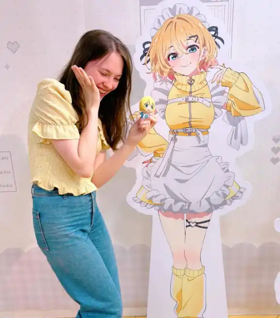 French woman marries Rent-A-Girlfriend character in Japan
