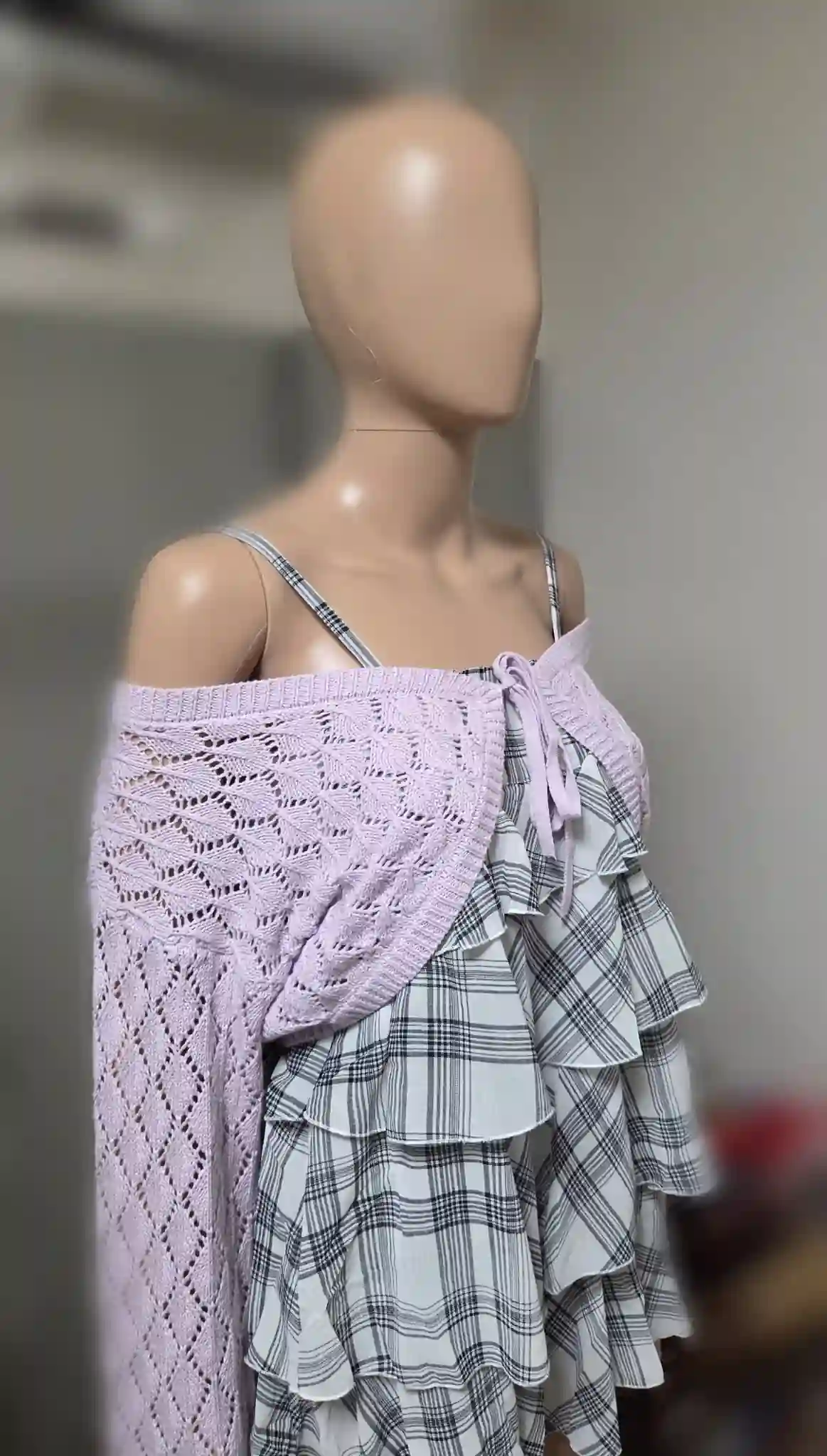 This manga artist spent hundreds on a mannequin, his mom had notes